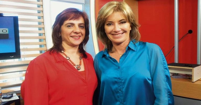 Em SP, a artista plástica Ivani Ranieri fala com Silvia Vinhas, na atração da TV Unip. - -