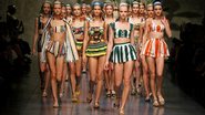 Dolce & Gabbana apresenta coleção primavera/verão 2013 na Semana de Moda de Milão, na Itália - Divulgção