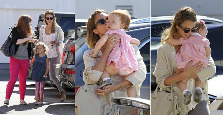 Jessica Alba e suas lindas herdeiras, Honor Marie e Haven Garner, em passeio pela Califórnia, Estados Unidos - The Grosby Group