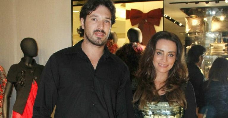 Diogo Sacco e a namorada, a atriz Suzana Pires - Roberto Filho/ AgNews