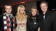 Conrad, Paris, Kathy e Rick Hilton - Getty Images