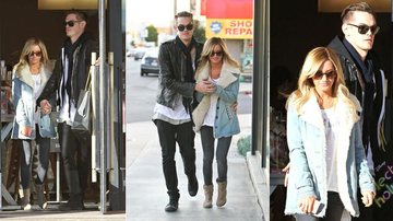 Ashley Tisdale faz compras de Natal com o amado em Los Angeles, Estados Unidos - The Grosby Group