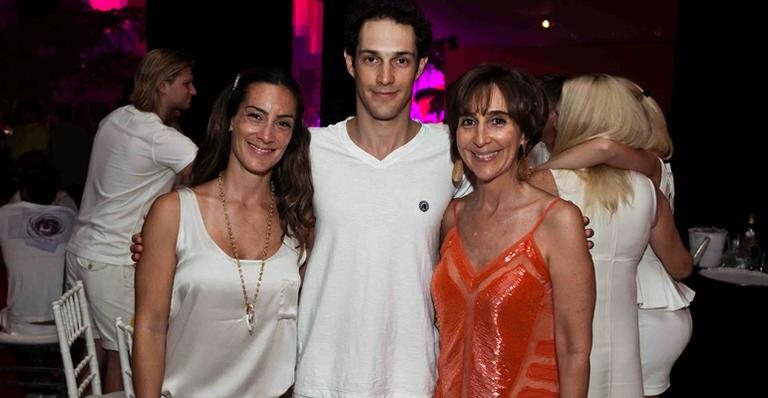 Bruno Senna e Viviane Senna curtem Réveillon do Iate Clube de Santos, em Angra dos Reis - Marco Yamin