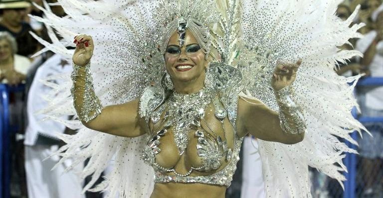 Viviane Araújo, rainha de bateria da Salgueiro - Marcos Ferreira/Foto Rio News