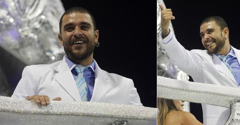 Diogo Nogueira no desfile das campeãs do Carnaval de São Paulo - Francisco Cepeda e Leo Franco / Agnews