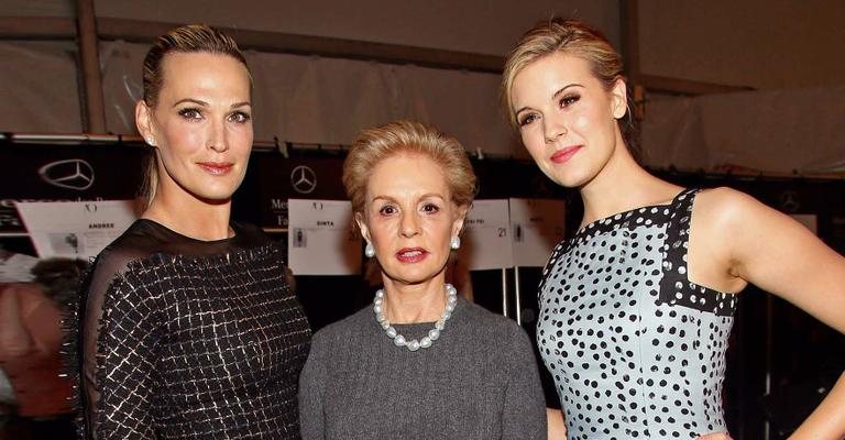 Molly Sims e Maggie Grace - Astrid Stawiarz/Getty Images for Mercedes-Benz Fashion Week