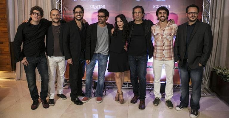 Elenco do filme 'Vai Que Dá Certo' na pré-estreia do filme em São Paulo - Gabriel Chiarastelli