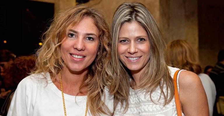 Em SP, Yael Steiner e Didi Wagner vão à récita da peça em prol da União Brasileiro-Israelita do Bem-Estar Social. - -