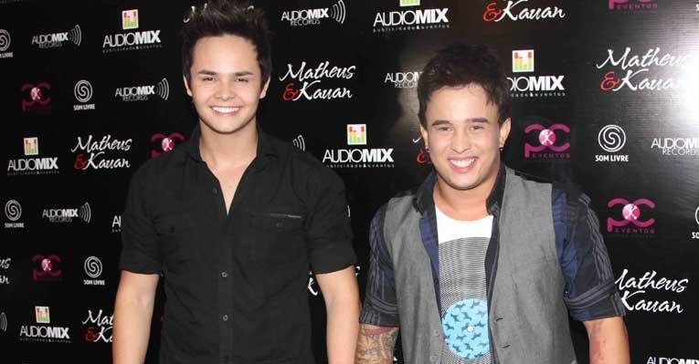 Matheus e Kauan recebem convidados para a gravação de DVD - Thiago Duran/AgNews