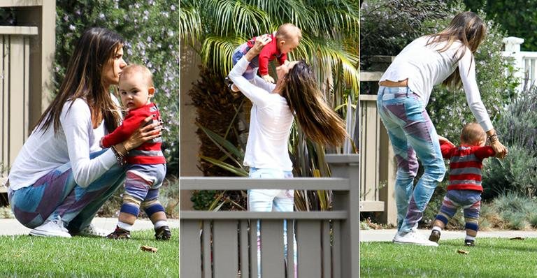 Alessandra Ambrosio mima seu pequeno Noah em parque de Los Angeles - The Grosby Group