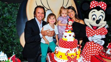 Emerson e Rossana festejam os filhos, Vittoria e Emo. - João Passos/ Brasil Fotopress