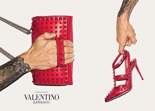 Nova campanha de acessórios da grife italiana Valentino é assinada pelo fotógrafo americano - Divulgação/Valentino