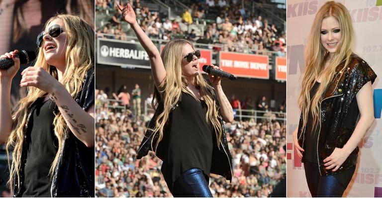 Avril Lavigne exibe barriga saliente e reforça suspeitas de gravidez - Getty Images