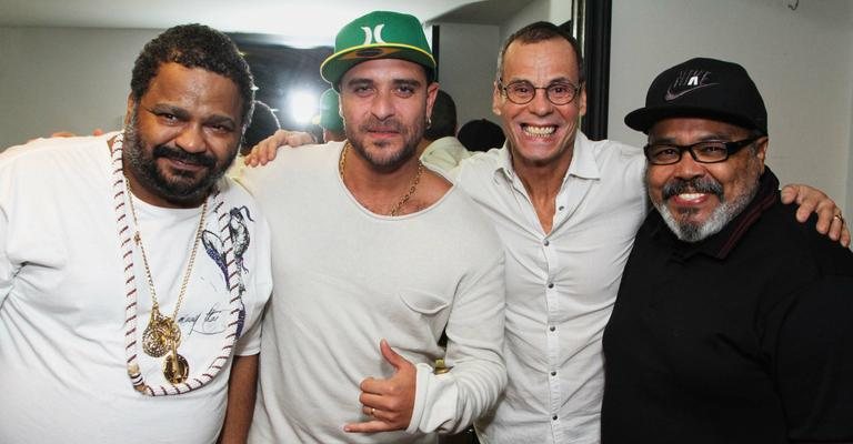 Ele recebe Arlindo, Carlinhos e Aragão em apresentação - AgNews