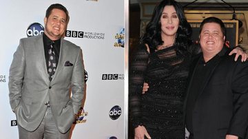 Chaz Bono em maio deste ano; e em maio de 2012, ao lado da mãe, Cher - Getty Images