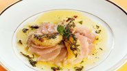 Carpaccio de bacalhau ao pignolli - André Ctenas