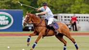 Harry vence polo - Reuters