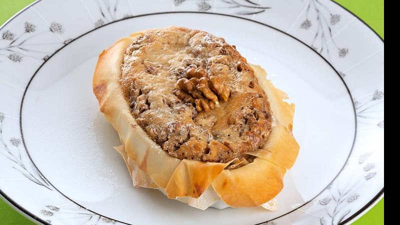 Torta de nozes em massa phyllo - André Ctenas