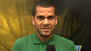 Daniel Alves, zagueiro da seleção brasileira - TV CARAS