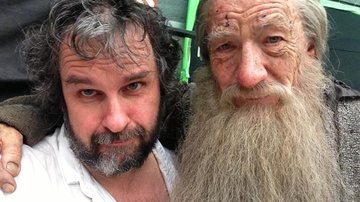 Peter Jackson e o ator Ian McKellen - Reprodução Facebook