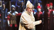 O tenor Placido Domingo no palco - Reuters