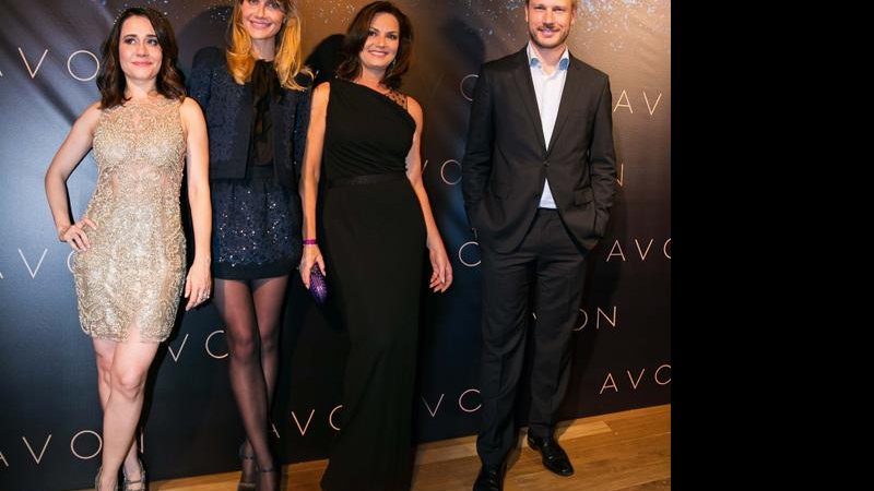 Alessandra, Ana Claudia, Luiza e Rodrigo esbanjam elegância no evento. - Caio Guimarães