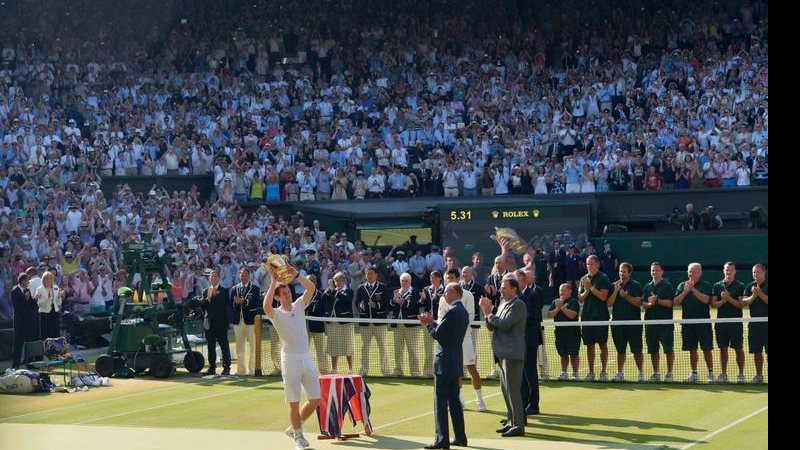 Andy Murray quebra jejum histórico em Wimbledon. - Reuters/Stefan Wermuth e Toby Melville