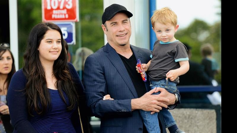 John Travolta, Ella Bleu e Benjamin. - Pacificcoastnews/Honopix