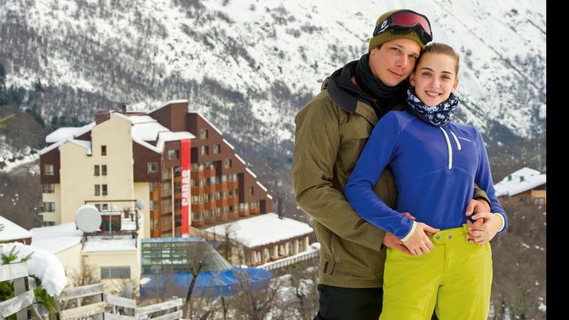 Hospedados no Gran Hotel Termas de Chillán, Juliana e Rafael falam do início do namoro. - Cadu Pilotto/Beleza Duh