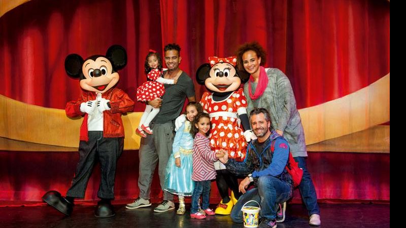 Luciana Mello reúne o clã no Disney Live! - Samuel Chaves/S4 Photopress