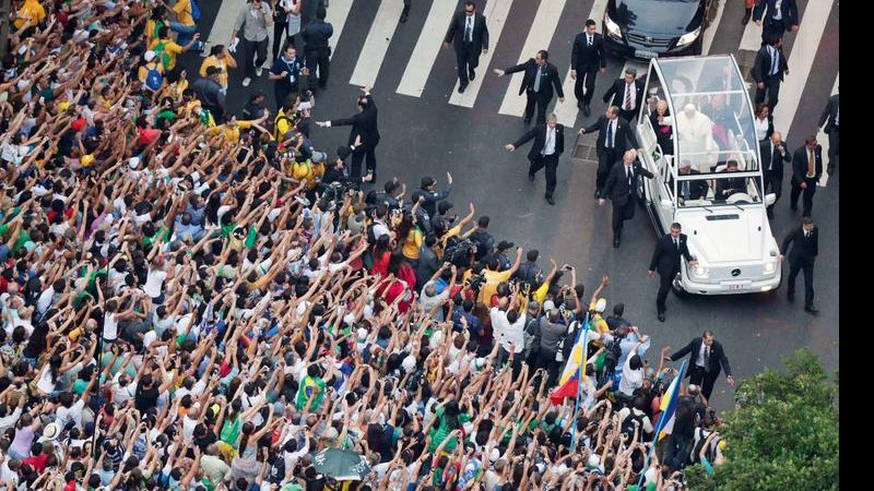 Papa Francisco chega ao Rio para jornada com jovens. - -