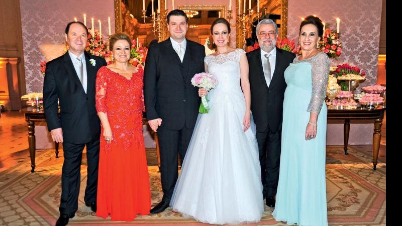 Américo Martins, Ondina, Alexandre Martins, Manuela Paoli, César Eduardo Fernandes e Ana Maria. - João Passos/Brasil Fotopress