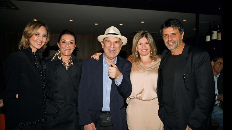 Osmar Santos, Rosana Beni, Betty Szafir, Sandra Delbosque e Nico Gonçalves. - Antonio Salani