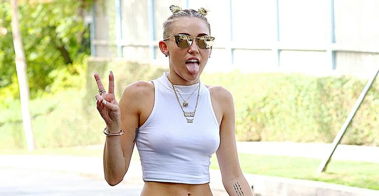 Miley Cyrus - AKM-GSI/SplashNews