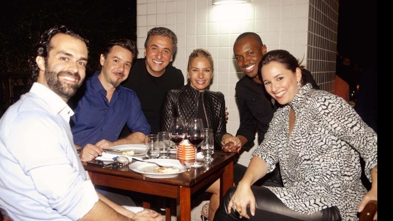 Cristiano Saab, Mariana Belém, Alexandre Iodice, Adriane Galisteu, Celso Giunti e Thiaguinho - Rossana