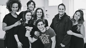 Luciana Mello, Cristina Cândido, Pedro Bosnich, Mara Carvalho, Felipe Ventura, Alexandre Pessôa e Yasmim Manaia - Sérgio Baia