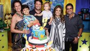 Ju Camatti Frias, Miguel, Mario Frias, Laura, Nívea Stelmann e Marcus Rocha - -