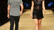 Par Bruno Gagliasso e Giovanna Ewbank em desfile - Caio Duran/ AgNews