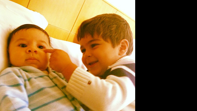 Juliana Paes mostra foto dos filhos, Antonio e Pedro - Reprodução / Instagram