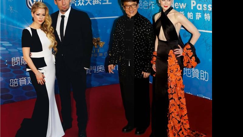 Casal Avril Lavigne e Chade Kroeger em gala com Nicole Kidman e Jackie Chan - Tyrone Siu/ Reuters