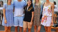 Juliana Didone e vips no Yoga - Caio Duran/ AgNews