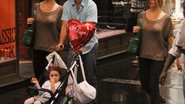 Letícia Spiller em passeio com a família - Daniel Delmiro