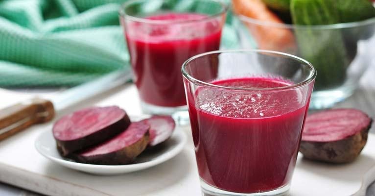 Suco Rosa - Shutterstock