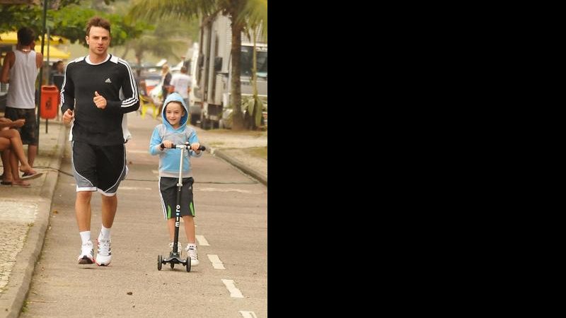 Cássio Reis e filho Noah - marcelo Soalheiro