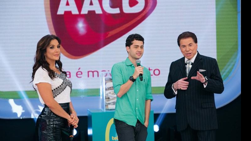 Ivete Sangalo, Felipe Ventura e Silvio Santos - Caio Guimarães/AgNews