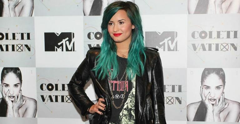 Demi Lovato - Agnews