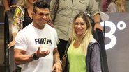 Vitor Belfort passeia com a mulher - Marcus Pavão/ AgNews