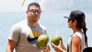 Ronaldo e Paula Morais se curtem na orla do Rio depois de se exercitarem - Gil Rodrigues