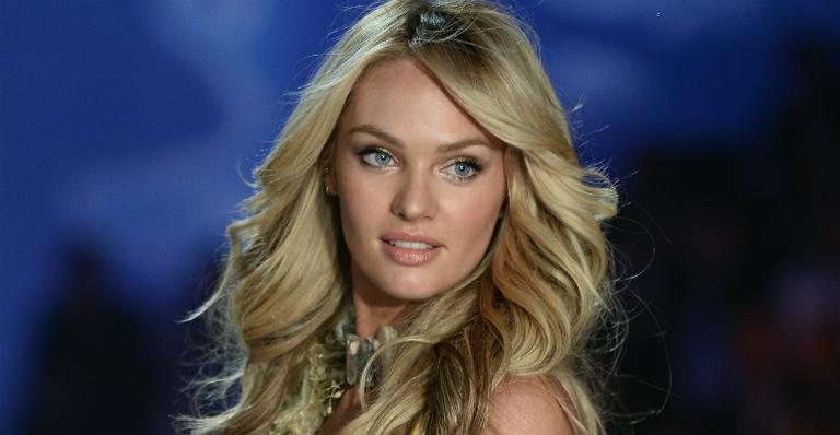 Candice Swanepoel - A modelo sul-africana e angel da Victoria's Secret fala português por influência do namorado, o modelo capixaba Hermann Nicoli - Getty Images