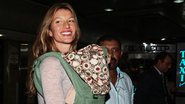 Gisele Bündchen chega ao Brasil com Vivian - Marcos Ribas e Manuela Scarpa/Foto Rio News